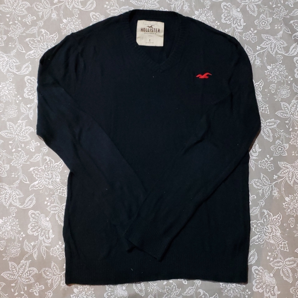 🔥3 for $15🔥 Men's Hollister V Neck Sweater, Navy